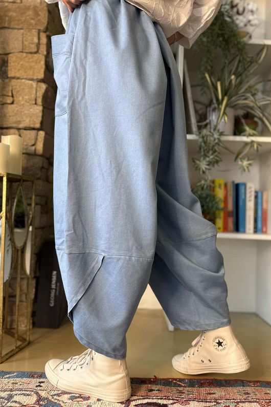 Essential Stretch Shelby Barrel Jean Light Denim 